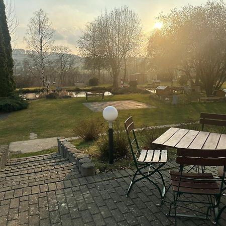 Hotel Am Laerchenberg I Fruehstueck, Wlan, Parkplatz Schirgiswalde-Kirschau المظهر الخارجي الصورة
